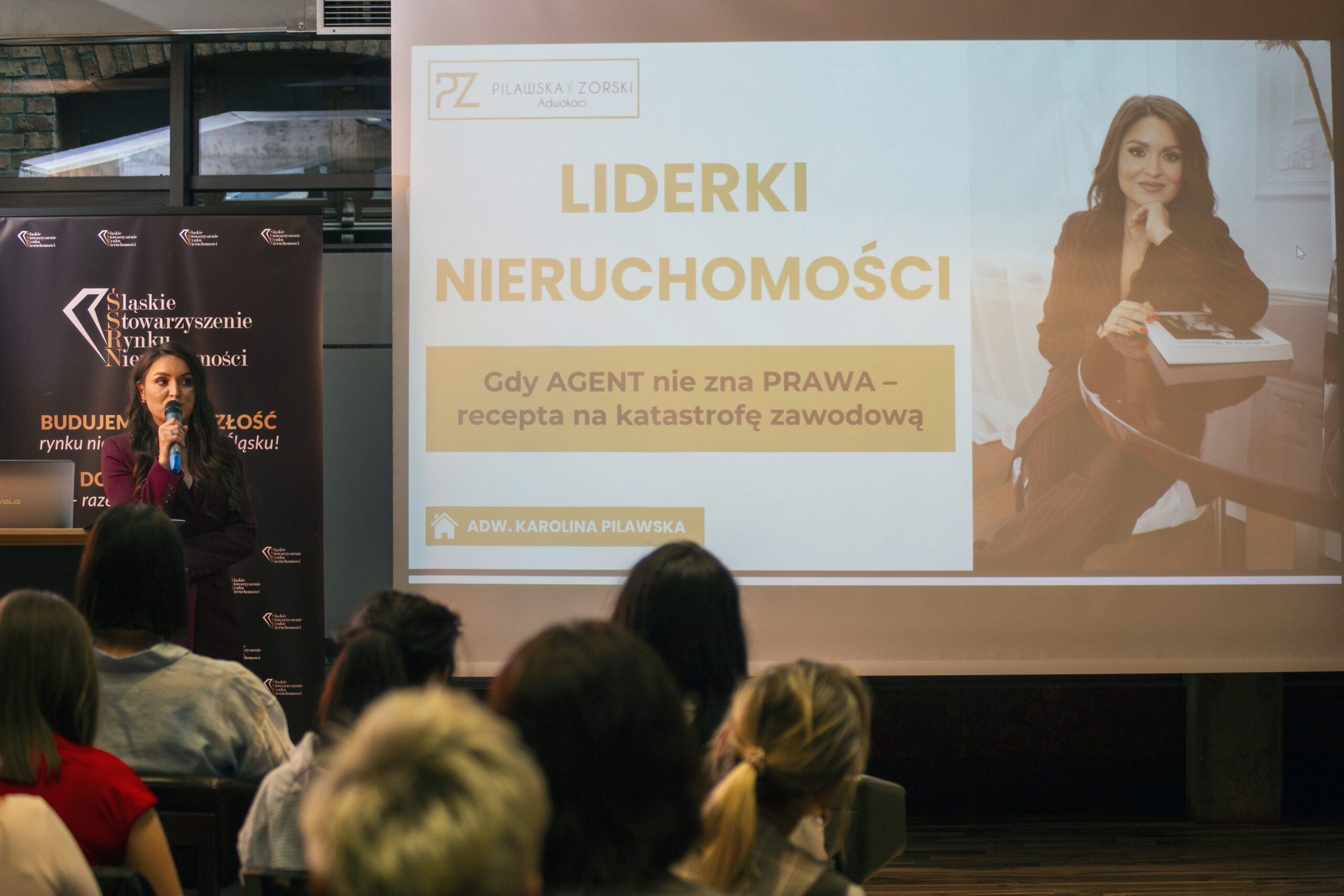 agent nieruchomości